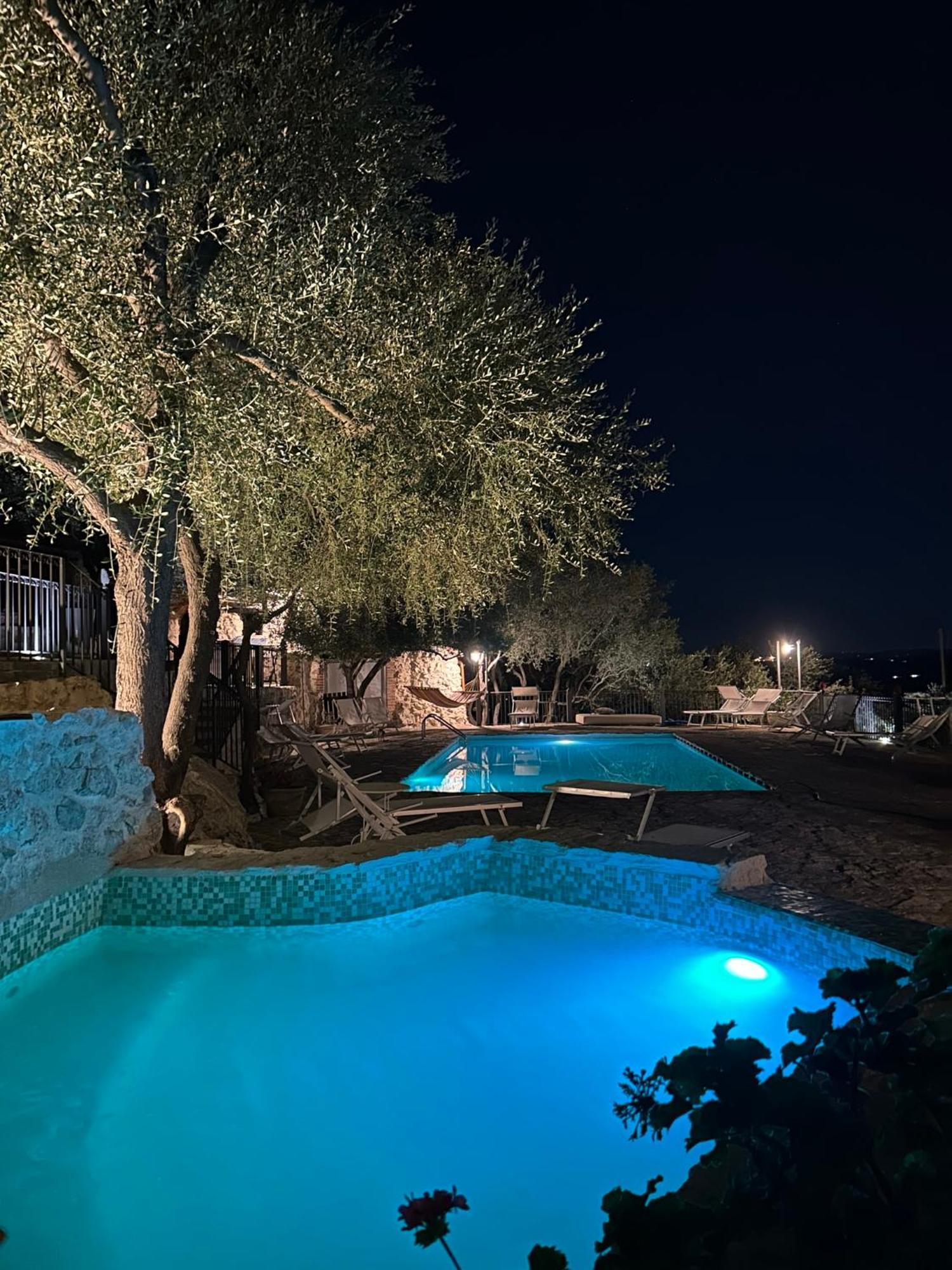 Roba Degli Ulivi Bed & Breakfast Agrigento Exterior photo