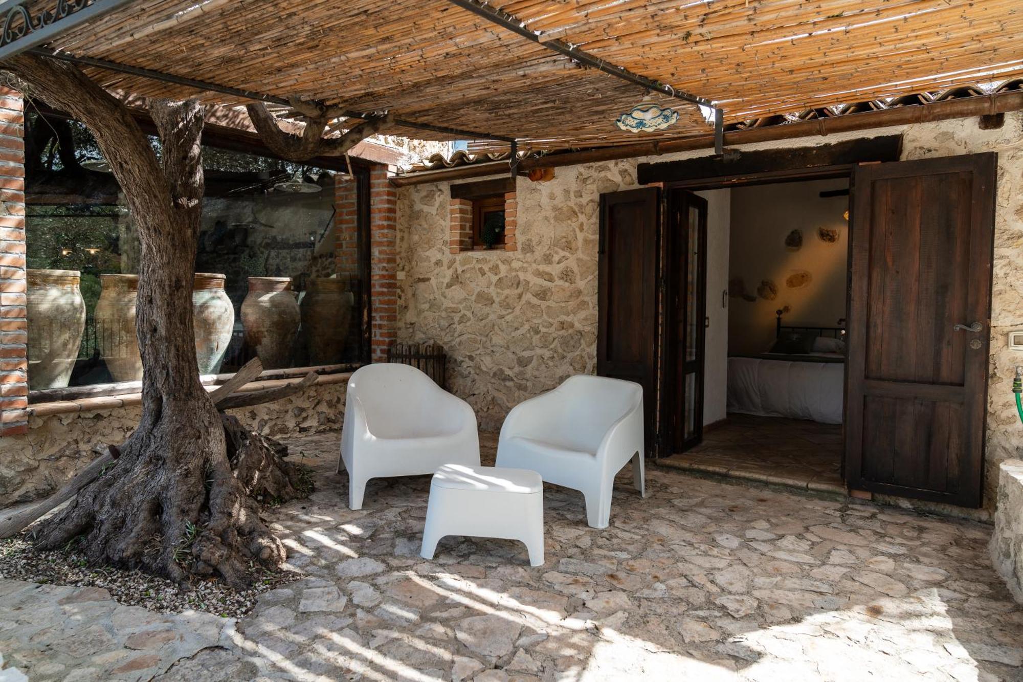 Roba Degli Ulivi Bed & Breakfast Agrigento Exterior photo